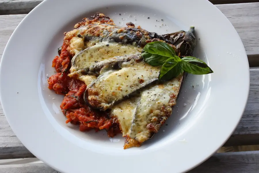 Come preparare la parmigiana di melanzane